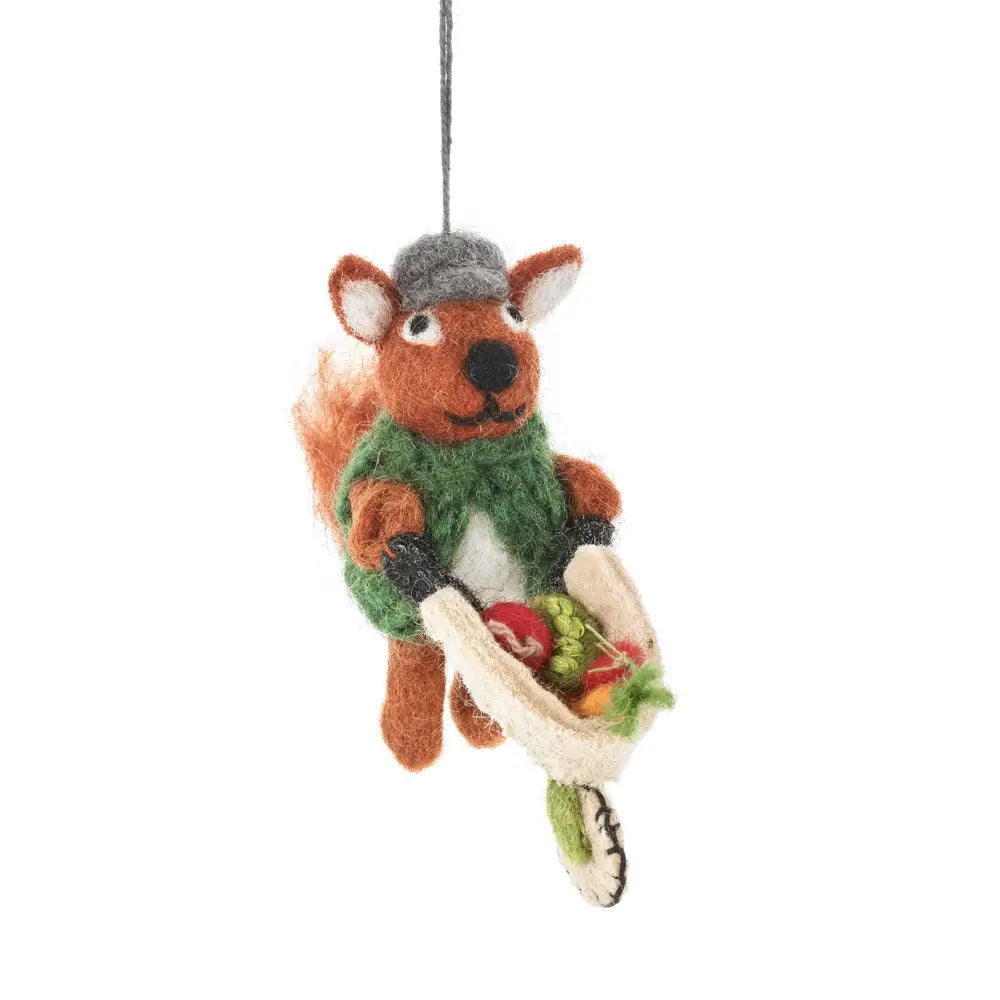 Foster the Gardening Squirrel Hanging Décor